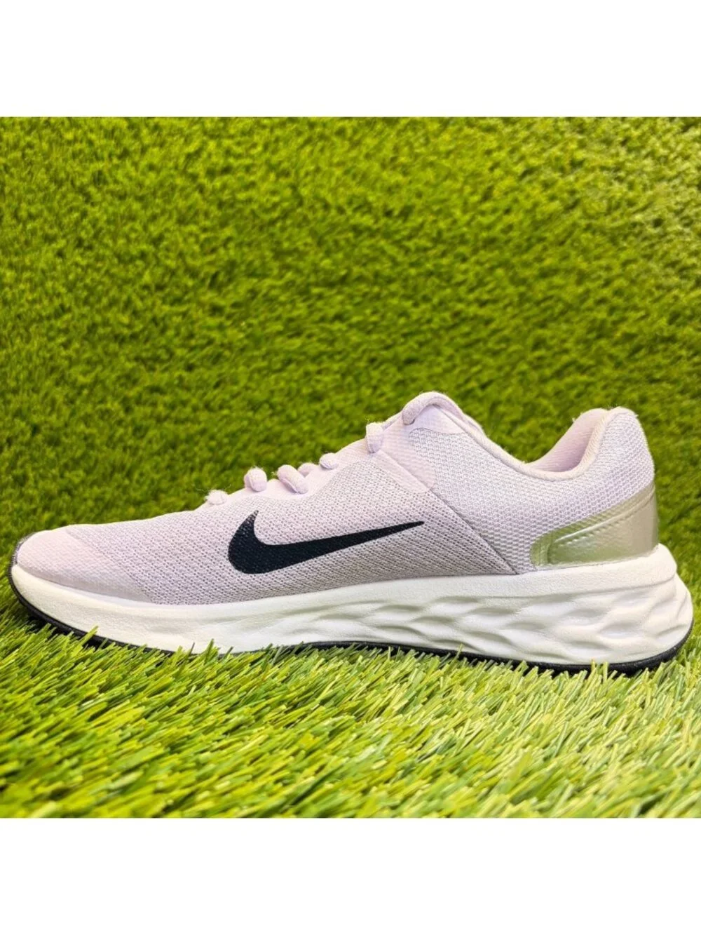 Nike please review